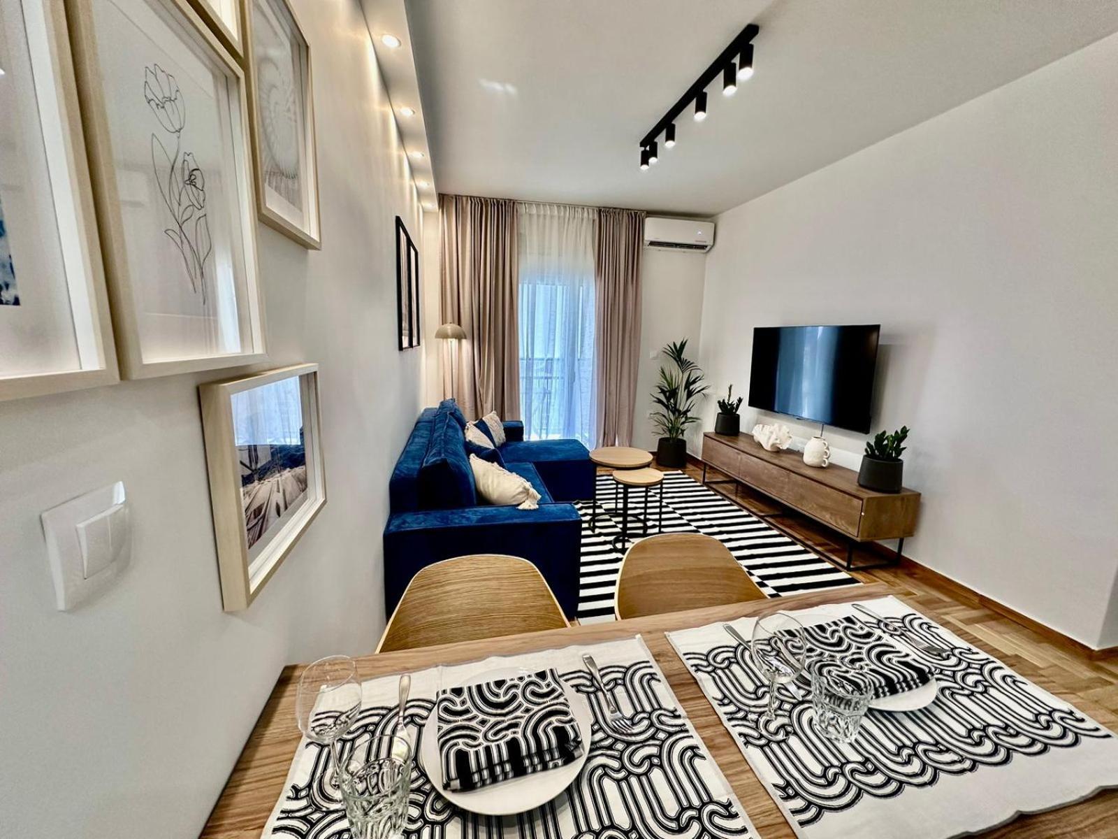Marcus New Stylish Apt At The Heart Of Athens Exterior photo